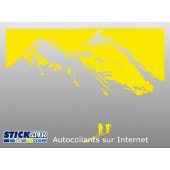 Alpiniste et montagne