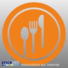 Assiette et couverts