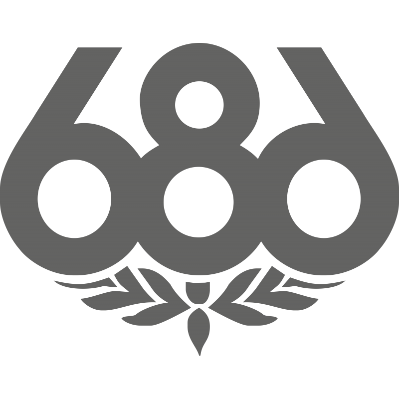 686